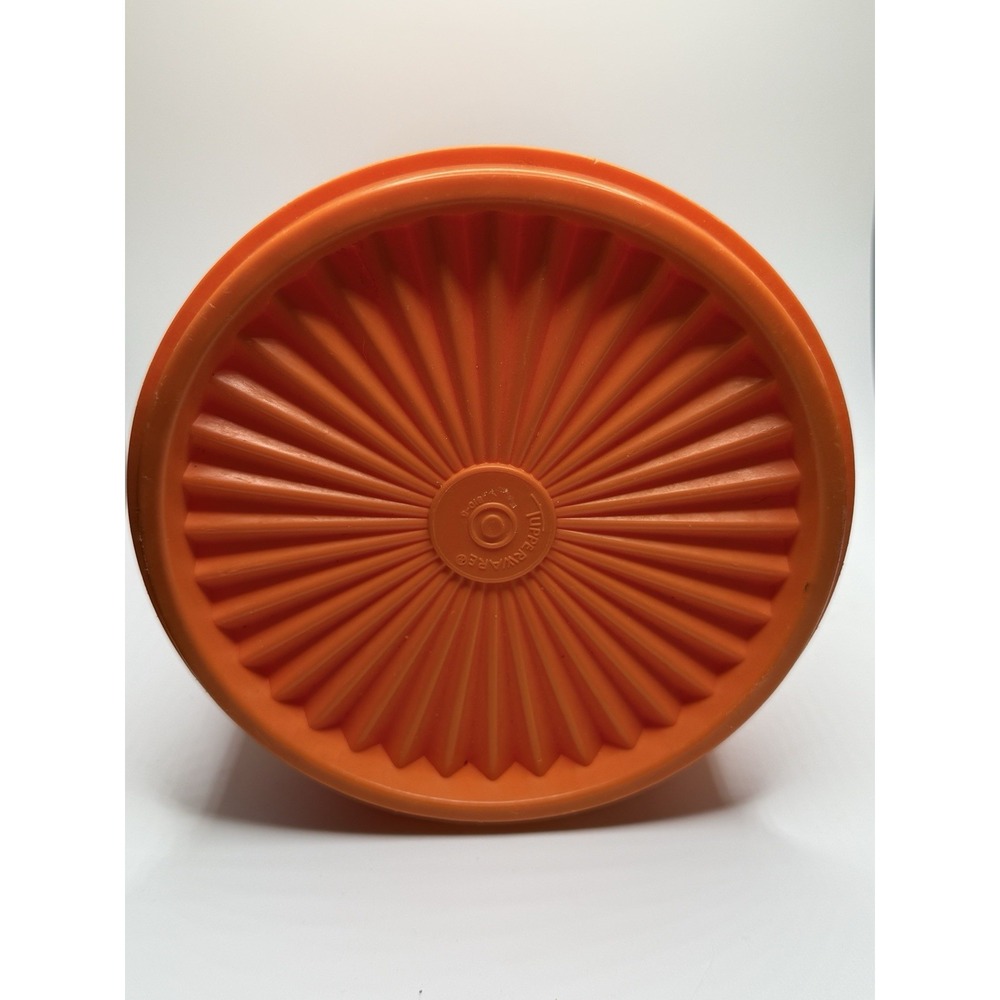 Vintage 70"s Tupperware Harvest Orange Canister #809-4 (7" tall) & Lid - Picture 2 of 6